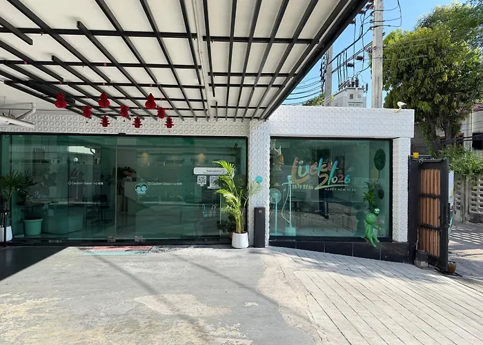 Pentafield City Residence